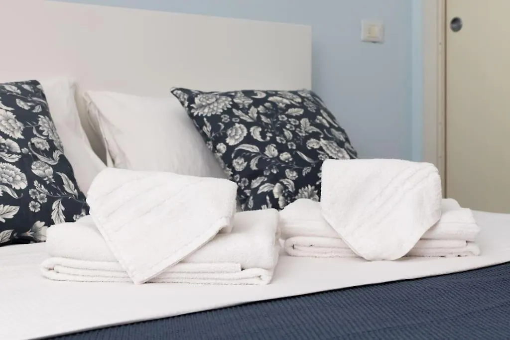 Apartment Casa Azzurra -Central Station-Free Luggage Storage Milan