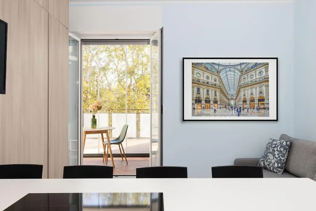 Apartment Casa Azzurra -Central Station-Free Luggage Storage Milan